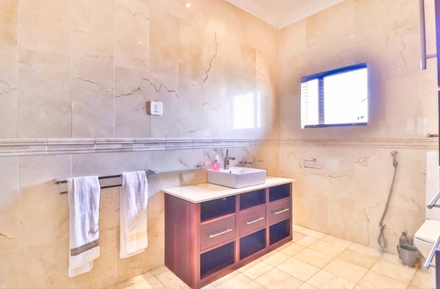 4 Bedroom Property for Sale in Cashan North West